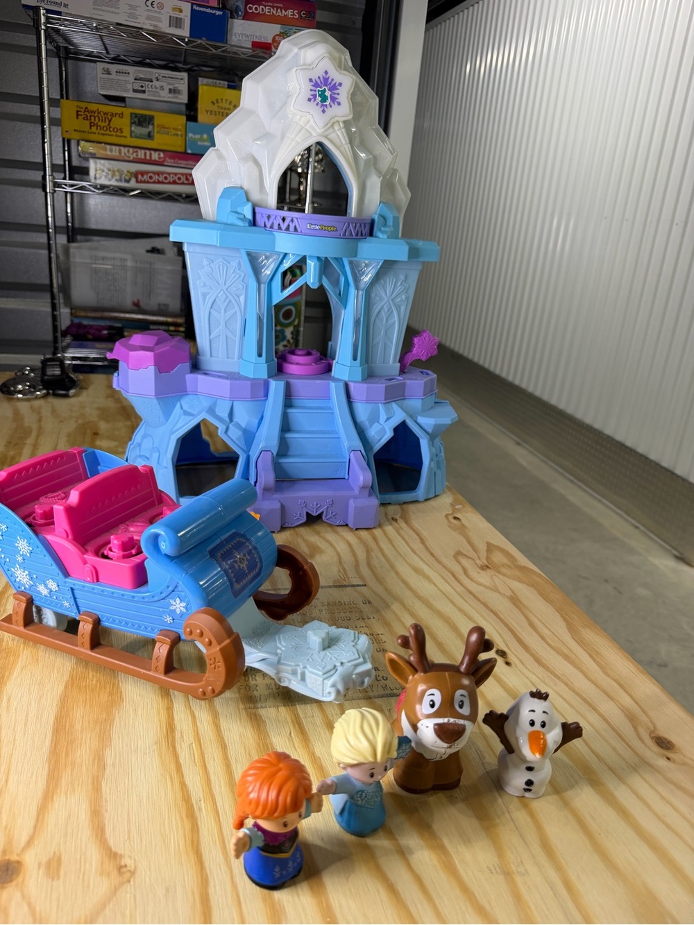 Fisher Price Little People Disney Frozen Elsa Ice Palace Sleigh Anna Olaf Sven - Picture 6 of 6